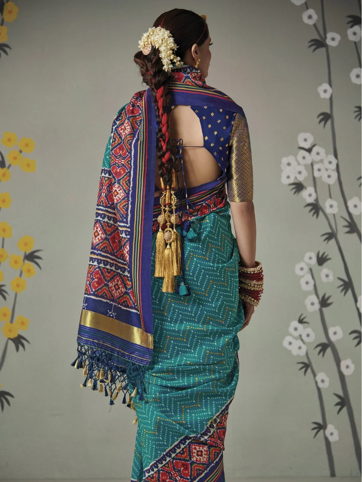 Tarani green Tusser silk saree with kalamkari patola pallu and blouse back design view