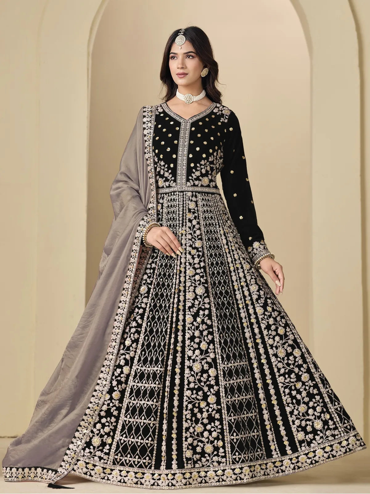 Tarani elegant black velvet embroidered party dress full view with matching dupatta