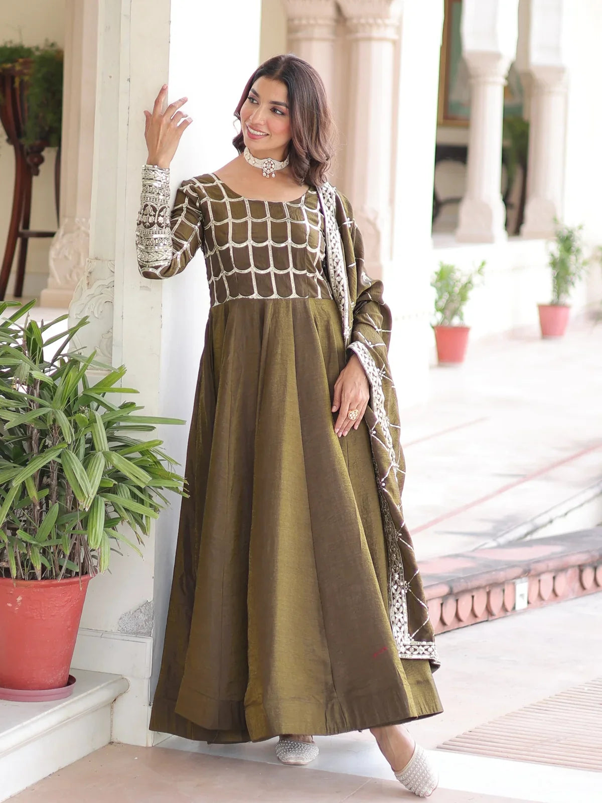 Tarani premium green vichitra full-length gown with dupatta for ceremonial events