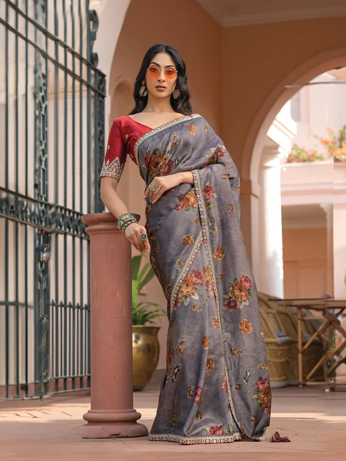 Tarani elegant grey viscose dola silk saree with floral prints and blouse piece for parties and pooja