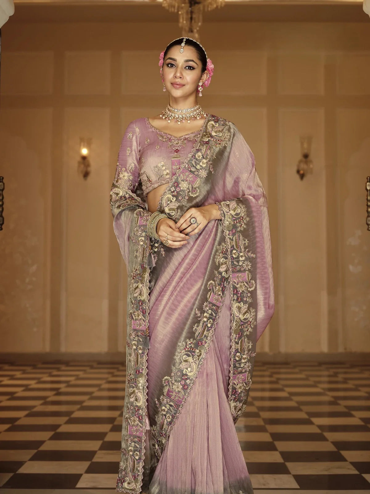 Tarani lavender viscose jacquard saree full view with silk blouse and embroidered border